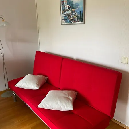 Lomarinne2a6 公寓 *