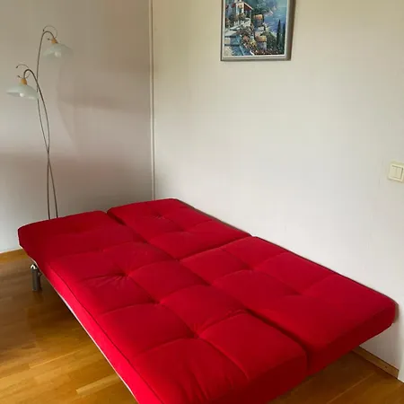 Huoneisto Lomarinne2a6 *